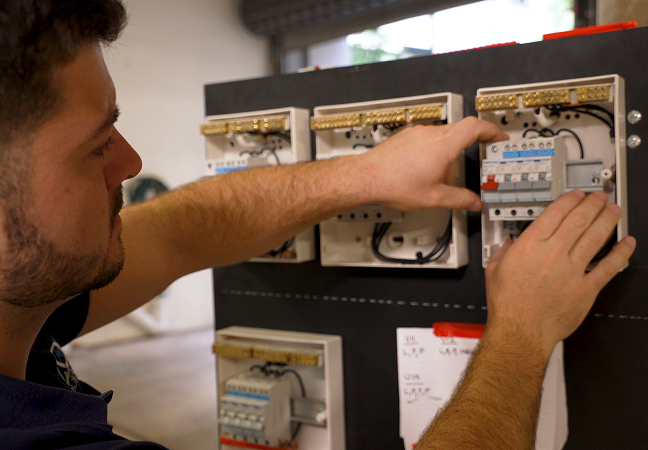 what happens to your electricity supply during a switchboard upgrade
